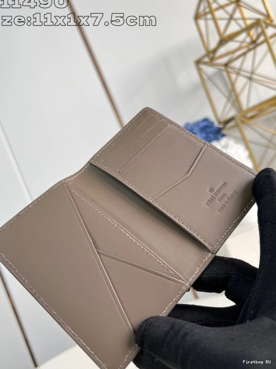 First bag ru LOUIS cm VUITTON Organizer-7.5*11.1*1 Pocket 0801
